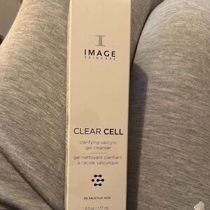 CLEAR CELL salicylic gel cleanser